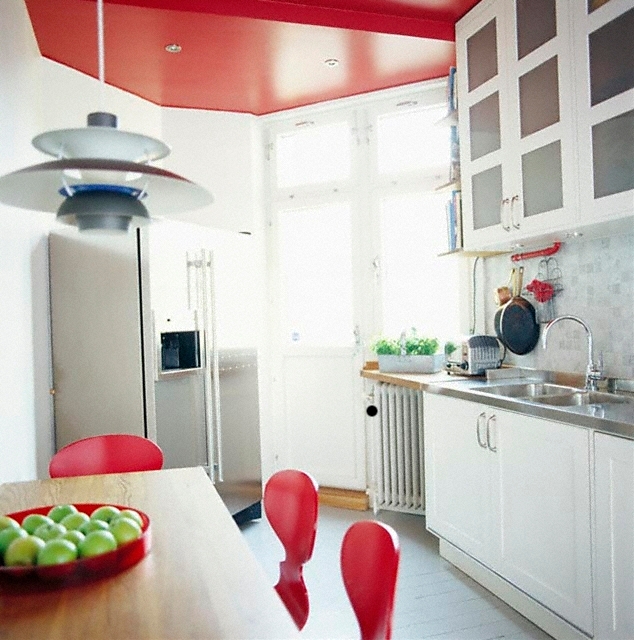 redaccentkitchen Kitchen Decorating Ideas for White Cabinets